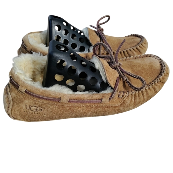 UGG Dakota Moccasin Slippers Shoes Leather Sheepskin Chestnut - Picture 5 of 6
